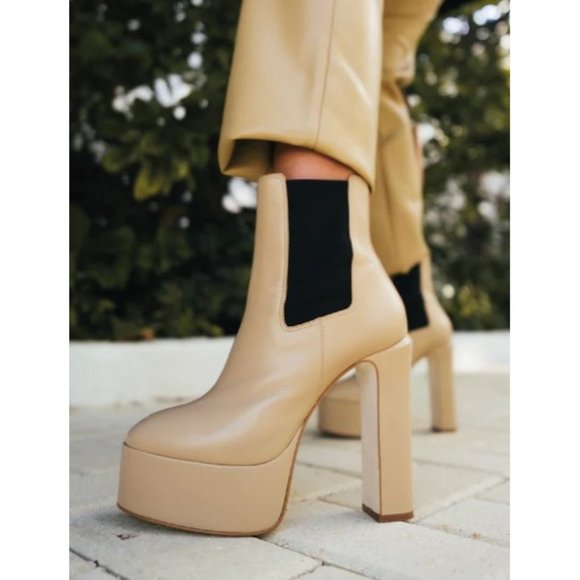 Vicson Liz Nude Platform Boots - Picture 1 of 15